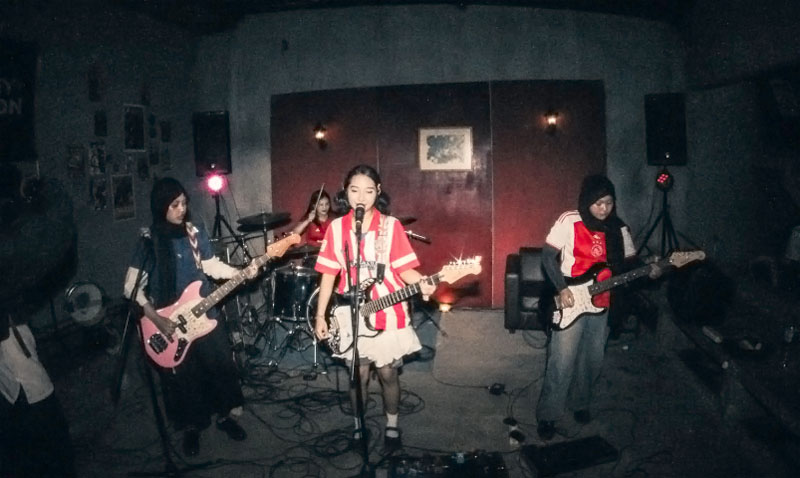 Silly Fragments Rilis Single ‘Meant to Stay’ tentang Hangatnya Jatuh Cinta