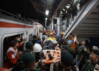 tabrakan kereta bekasi 2