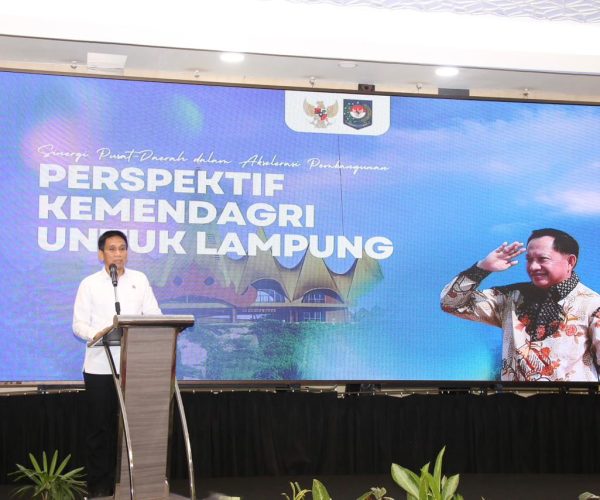 Wamendagri Akhmad Wiyagus Tekankan Sinergi Pusat dan Daerah