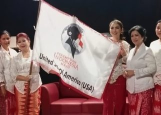 Artis Imelda Budiman Dilantik Jadi Wakil Perempuan Indonesia Maju untuk Amerika Serikat