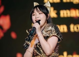 Etenia Croft Rilis Lagu ‘Kau Selalu Ada’ Dipuji Candra Darusman, Gaungkan Pesan Positif