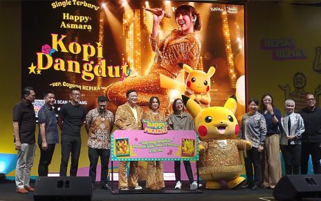 Happy Asmara dan Pikachu Bawakan Lagu ‘Kopi Dangdut’ dengan Goyang Hepika