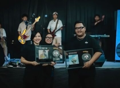 Ndarboy Genk Raih Plakat Platinum Krumulo, Bukti Pop Jawa Jadi Hits Nasional Paling Viral