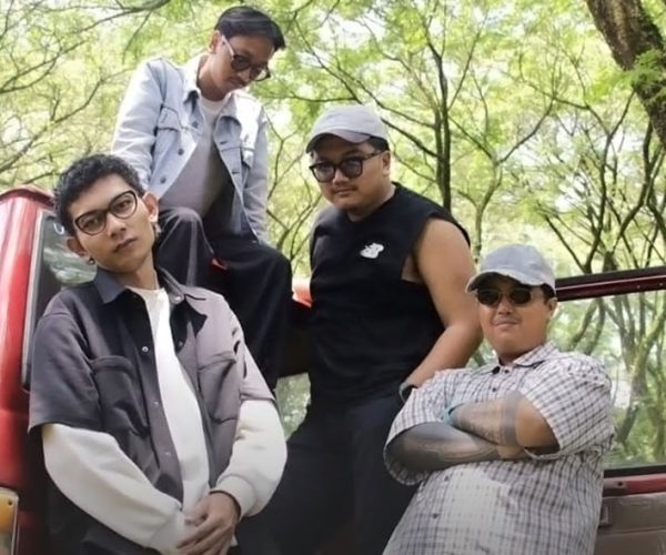 Peni Rilis Album ‘30’, Diary Musik di Bawah Naungan Label Haum Entertainment