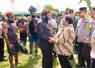 Wamendagri Ribka Haluk Kawal Langsung Perdamaian Konflik Suku di Wamena