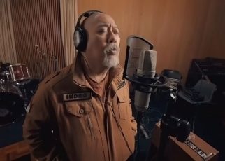 Indro Warkop Sampaikan Kerinduan kepada Dono dan Kasino dalam Lagu ‘Dan Aku Rindu’