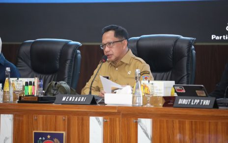 Mendagri Minta Daerah Waspadai Kenaikan Harga Minyak Goreng