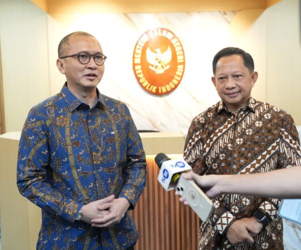 Mendagri Minta Daerah Gelar Nobar Piala Dunia 2026, UMKM Bisa Panen Cuan