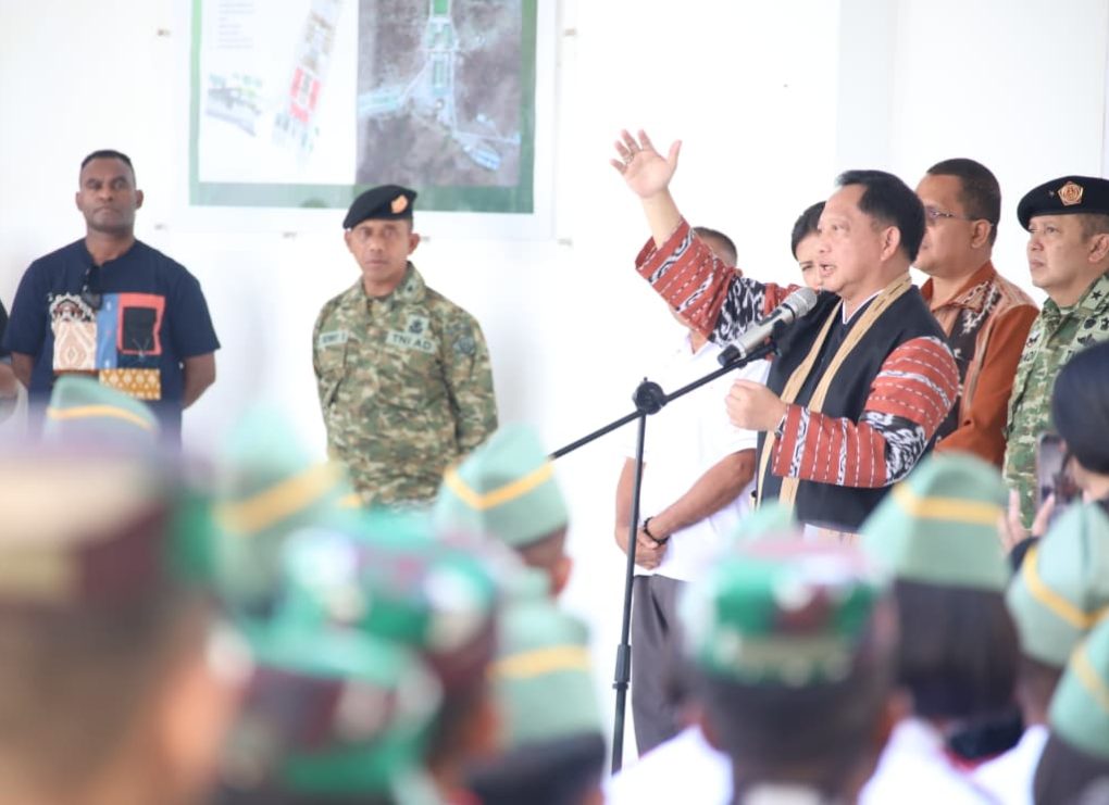 Mendagri Tito Dorong Mahasiswa Unhan NTT Perluas Pilihan Karier