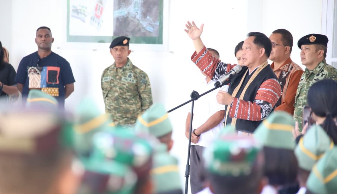 Mendagri Tito Dorong Mahasiswa Unhan NTT Perluas Pilihan Karier