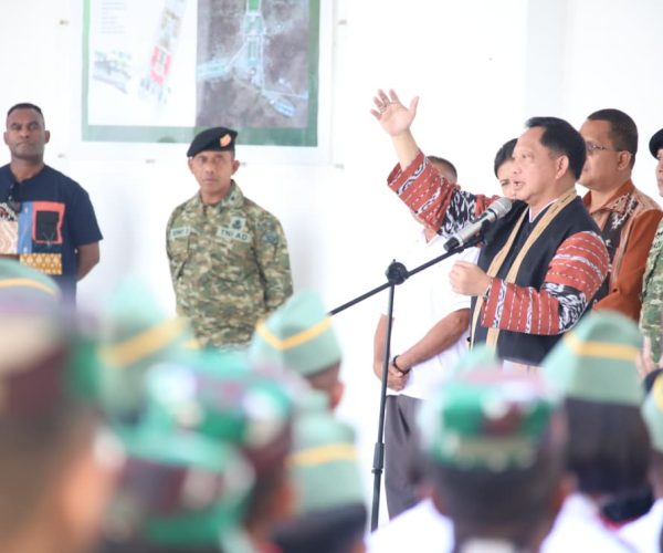 Mendagri Tito Dorong Mahasiswa Unhan NTT Perluas Pilihan Karier