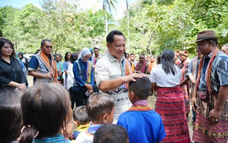 Mendagri Tito Kagum Desa Adat Matabesi, Sebut Potensial Jadi Wisata Budaya