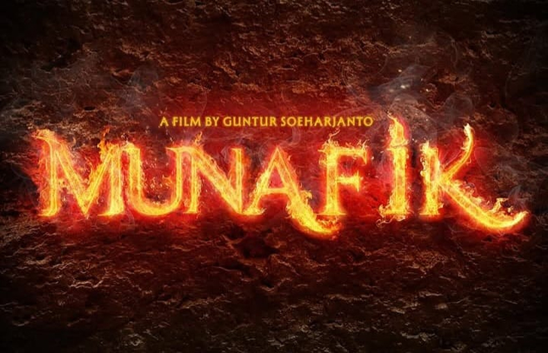 Film ‘Munafik: Melawan Iblis’ Rilis First Look Poster, Acha Septriasa dan Arya Saloka