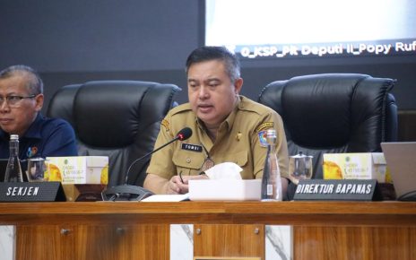 Sekjen Kemendagri Minta Pemda dan TPID Lakukan Intervensi Lapangan, Tekan Kenaikan IPH Sejumlah Komoditas Pangan