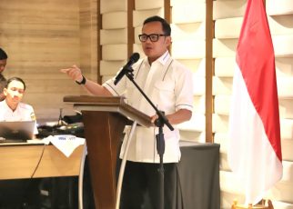 Wamendagri Bima Arya Tegaskan ASN Jangan Hanya Kejar Output, Pastikan Program Berdampak bagi Warga