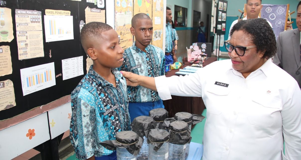 Wamendagri Ribka Haluk: Pendidikan Kunci Tingkatkan Kualitas SDM Menuju Indonesia Emas 2045