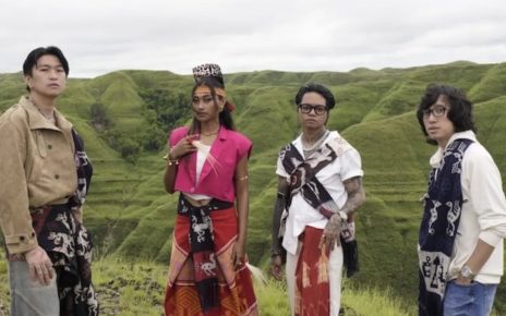 Weird Genius dan Novia Bachmid Rilis ‘Your Side’ Eksplorasi Musik Tradisional Sumba