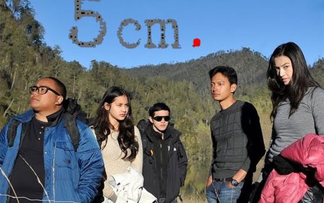 Denny Sumargo Beri Dukungan untuk '5 cm: Revolusi Hati' Jawab Kerinduan Film ‘5 cm’