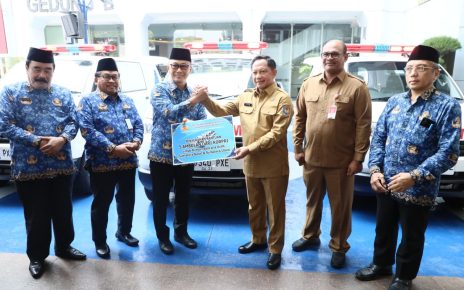 Tito: Bantuan Ambulans Korpri Sangat Berarti bagi Korban Bencana Sumatera