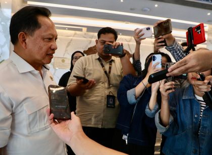 Mendagri Wanti-wanti Daerah Soal Distribusi Bahan Pokok