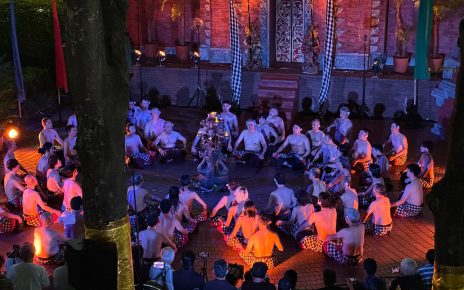 Ratusan Warga Jepang Padati Festival Kecak di Tokyo, Budaya RI Curi Perhatian