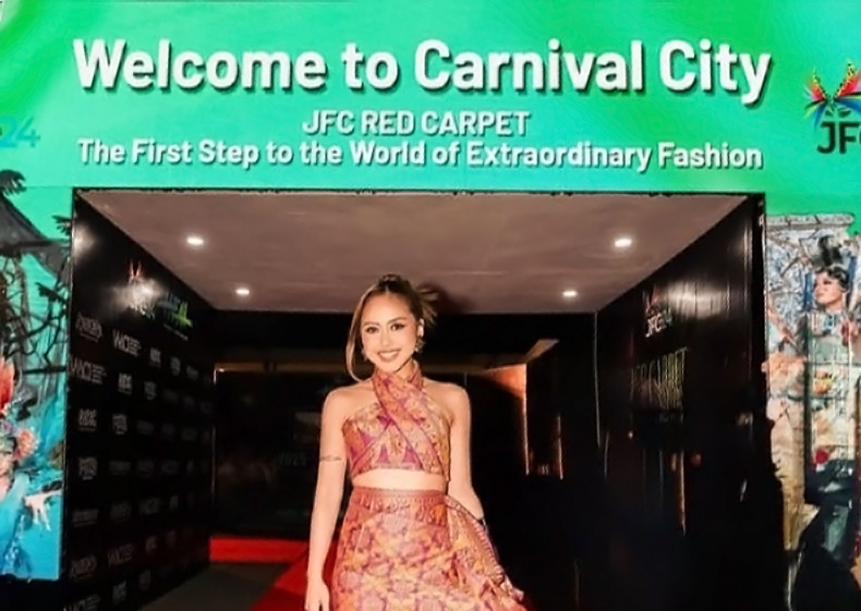 Sisca Saras Ungkap Pengalaman Berkesan Tampil di Jember Fashion Carnaval 2026