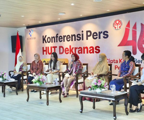 Tri Tito Karnavian Ingin Produk Kerajinan Indonesia Makin Mendunia
