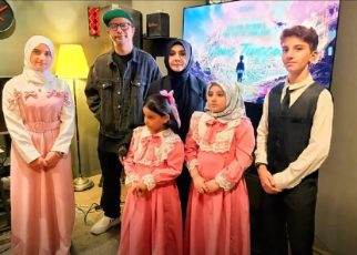Malique, Zizi Kirana dan Yasin Sulaiman Rekam Lagu ‘Yang Tinggal’, Dukung Palestina
