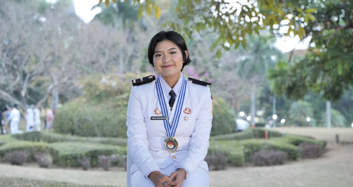 Charina Anggie Simbolon Wujudkan Mimpi Sang Ayah
