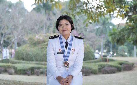 Charina Anggie Simbolon Wujudkan Mimpi Sang Ayah