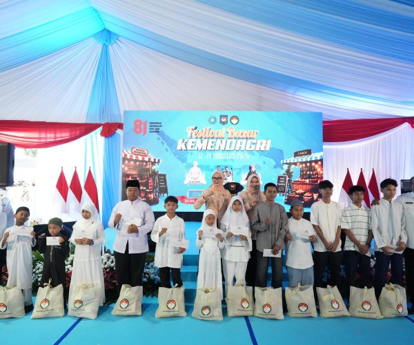 Festival Bazar Kemendagri Digelar, 57 UMKM Ramaikan Produk Lokal