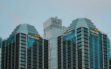 Polemik terkait rekening milik Supriyono alias Botok, Koordinator Aliansi Masyarakat Pati Bersatu (AMPB), dinilai tidak hanya menyangkut aspek hukum dan kepatuhan perbankan.