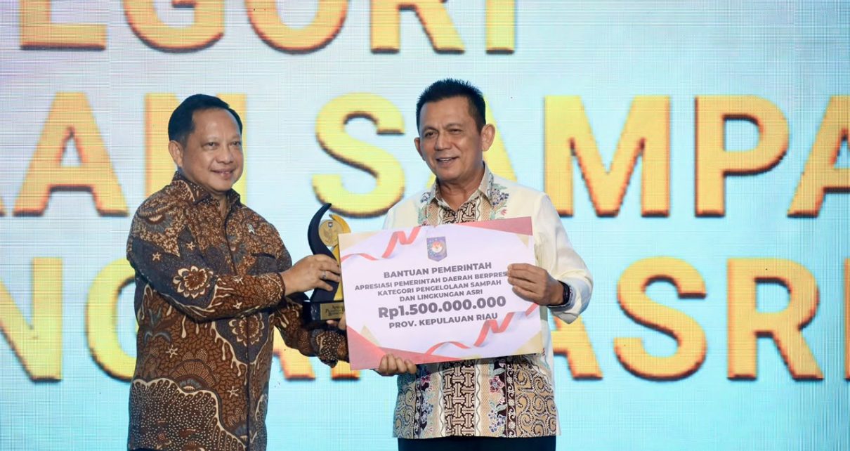 Mendagri: Penghargaan Pemda Berprestasi Jadi Balance Pembinaan