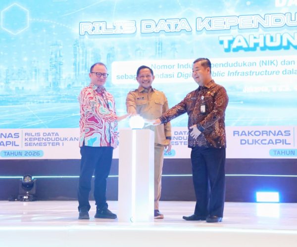 Mendagri Tito: Integrasi Data Dukcapil Bikin Bansos Lebih Tepat Sasaran