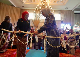 Pameran Roepa Merdeka Dibuka, Tri Tito Dorong Perempuan Terus Berkarya