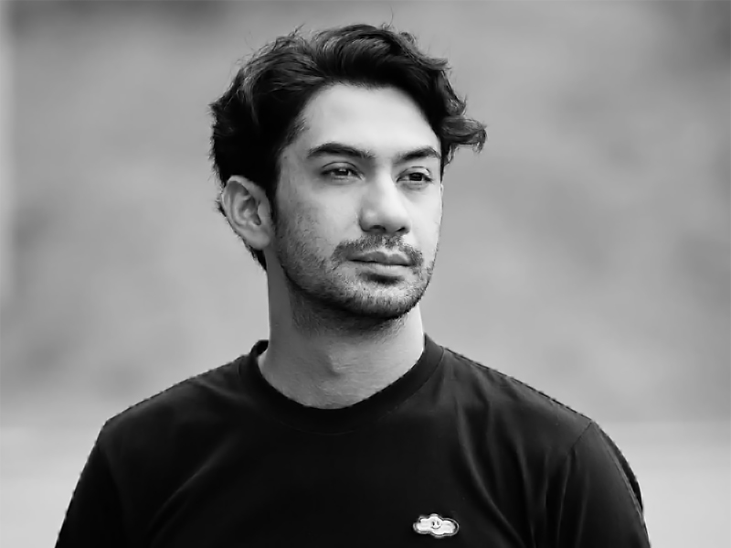 Reza Rahadian Siap Garap Film ‘Casparina’ Film Panjang Kedua, Angkat Kisah Nenek