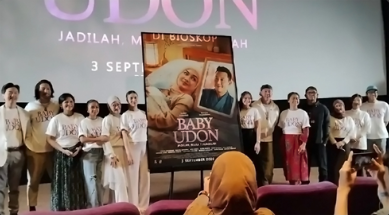 Totalitas Denny Sumargo Bintangi Film ‘Baby Udon’ Rela Cukur Rambut Sampai Botak