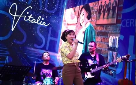 Vitalia Rilis Single ‘Kamu Sedikit Gila’ Ajak Pendengar Nikmati Kehangatan Melodi Klasik