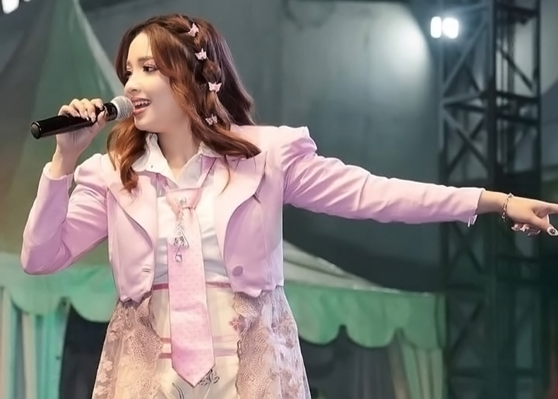 Bunga Reyza Rambah Segmen Hipdut dengan Lagu ‘Astaga Bercanda’ Populer di TikTok