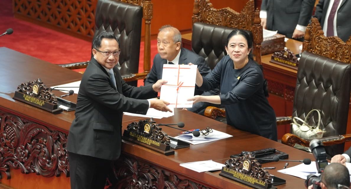 DPR Setujui 15 RUU Kabupaten/Kota di Kalimantan Jadi UU, Ini Kata Mendagri