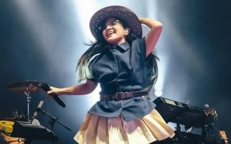 Idgitaf Gandeng NPD-Duo Bahlul dalam Pementasan 'Berusaha di Bawah Hujan'