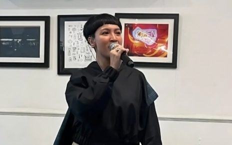 Lea Simanjuntak Ajak Grup Komedi Agak Laen Tampil di Video Klip 'Ruang di Hatimu'