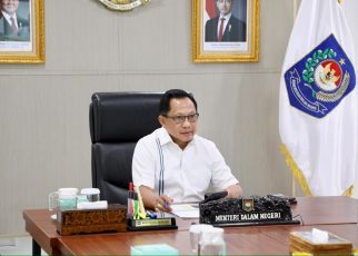 Pascaerupsi Gunung Anak Krakatau, Mendagri Imbau Pemda Terdampak Tingkatkan Kewaspadaan