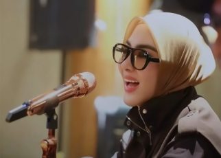 Syahrini "Comeback" Jadi Gong Penampil Puncak di Hari Terakhir Pestapora 2026