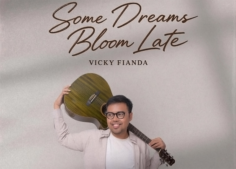 Vicky Fianda Rilis Single ‘Some Dreams Bloom Late’ tentang Refleksi Keberanian Berdamai