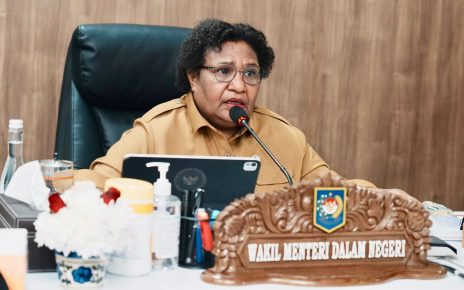 Wamendagri Ribka Minta Pemda Cegah Karhutla Sejak Dini