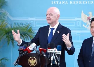 Erik dan Infantino FIFA