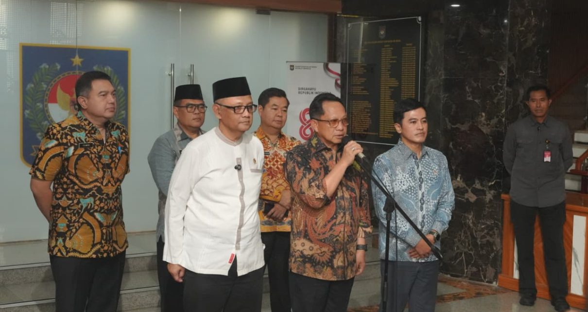 Mendagri Ajak Pemda Dukung Pembenahan Keberangkatan Haji dan Umrah