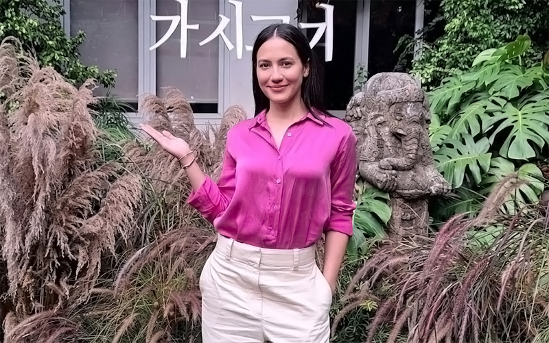 Pevita Pearce Sangat Terharu Sampai Nangis di Dalam Pesawat Saat Baca Skrip 'Gasigogi'